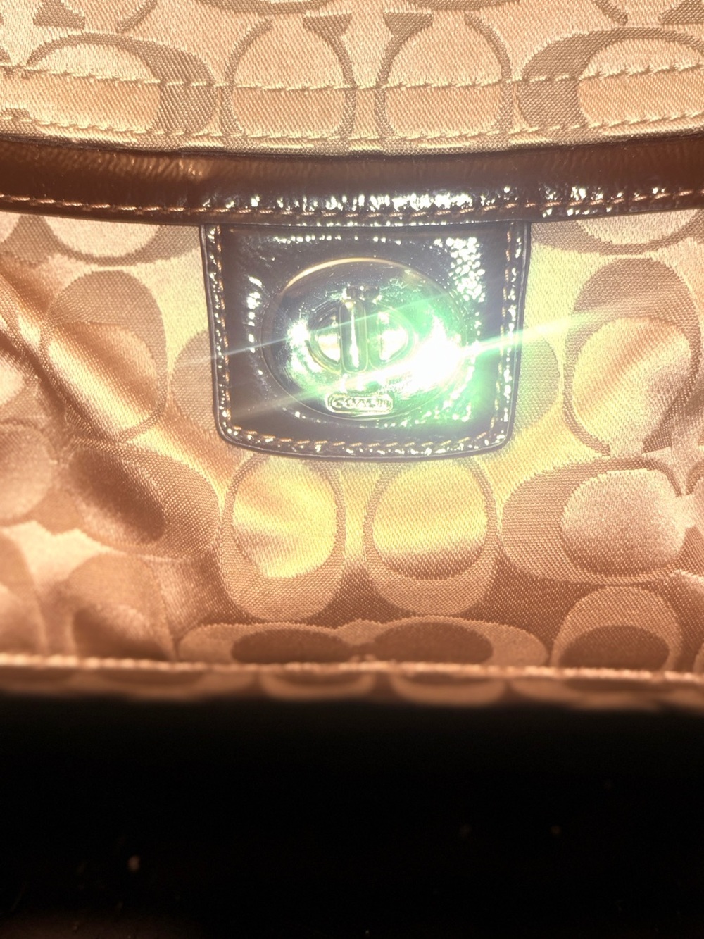 Coach Signature Penelope khaki & brown shoulder Bag f19043 like new - Picture 5 of 13